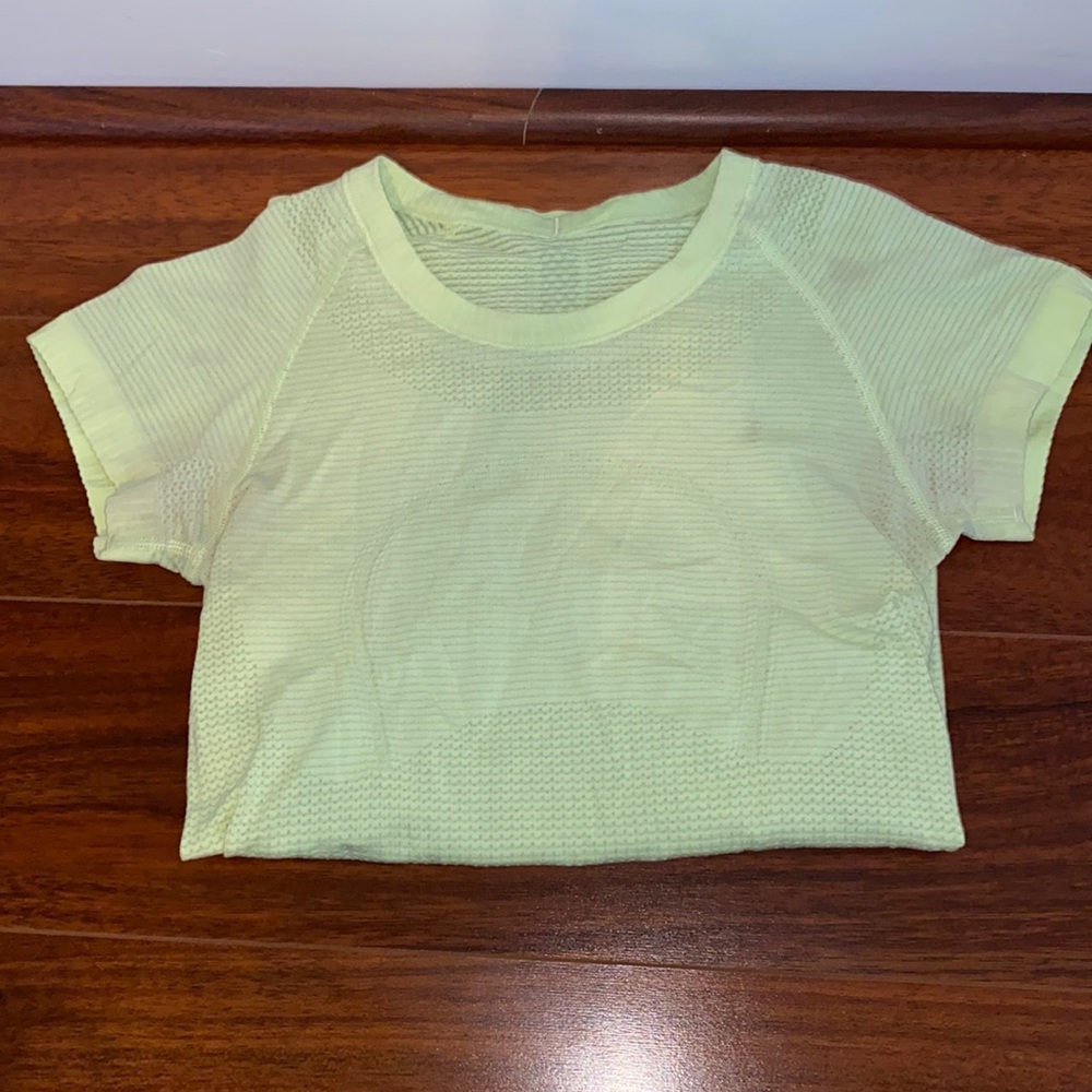 Lululemon size 2 swiftly tech neon green/yellow